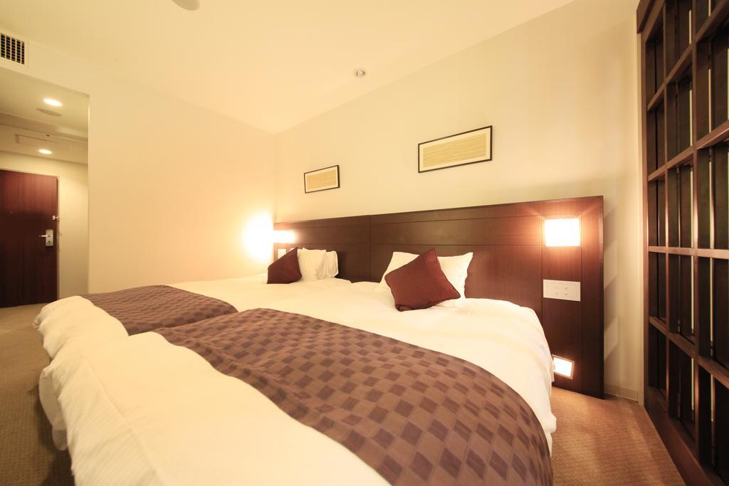 Quintessa Hotel Сасебо Екстер'єр фото